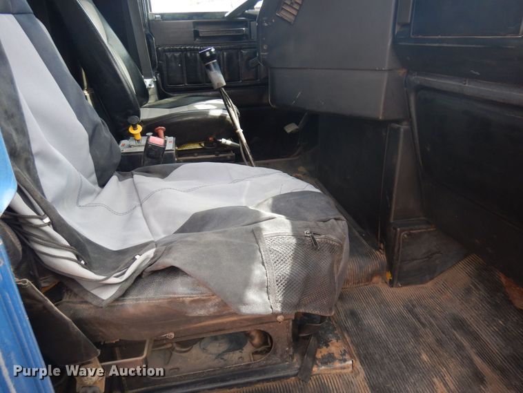 image for item DM5426 1994 Freightliner FLD  dump truck