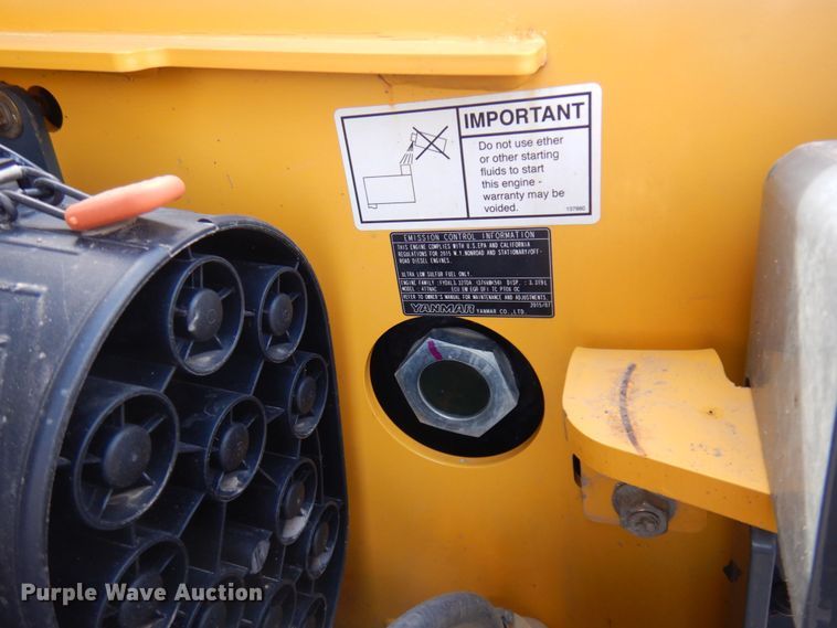 image for item DM5429 2016 Gehl RT210  skid steer loader