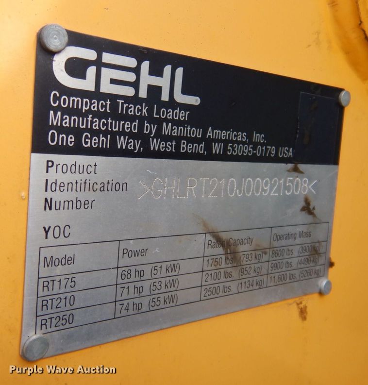 image for item DM5429 2016 Gehl RT210  skid steer loader