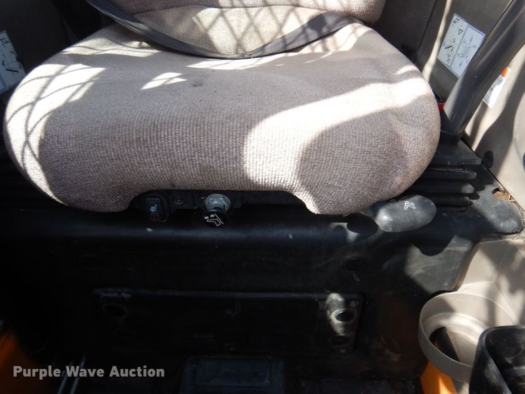 image for item DM5430 2015 Case TV380  skid steer loader