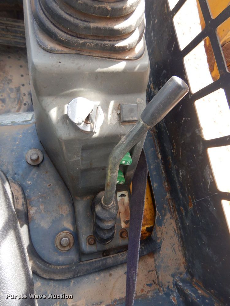 image for item DM5431 Mustang MTL312  skid steer loader