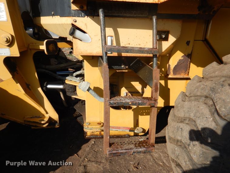 image for item DM6141 1998 Caterpillar 938G  wheel loader