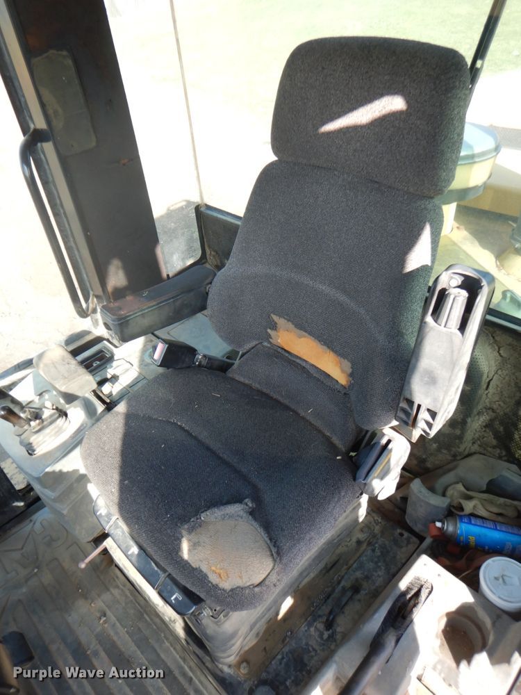 image for item DM6141 1998 Caterpillar 938G  wheel loader