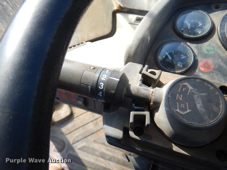 image for item DM6141 1998 Caterpillar 938G  wheel loader