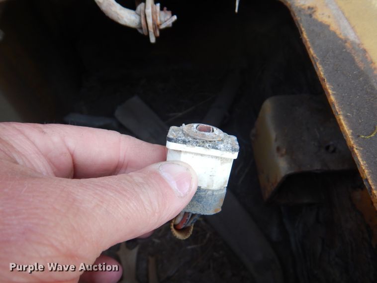 image for item DM6141 1998 Caterpillar 938G  wheel loader