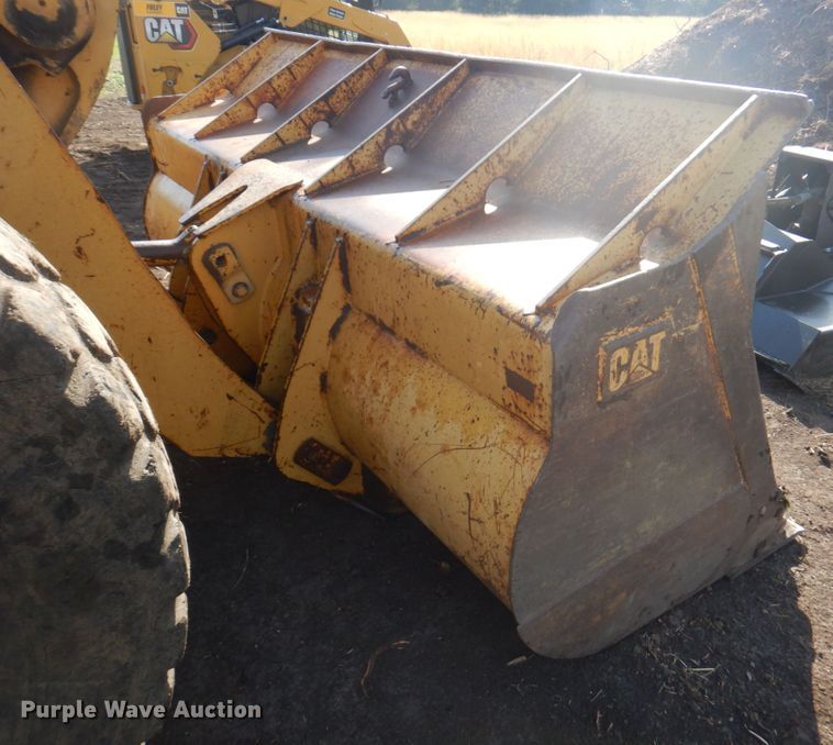 image for item DM6141 1998 Caterpillar 938G  wheel loader
