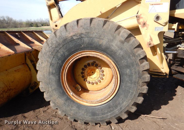 image for item DM6141 1998 Caterpillar 938G  wheel loader