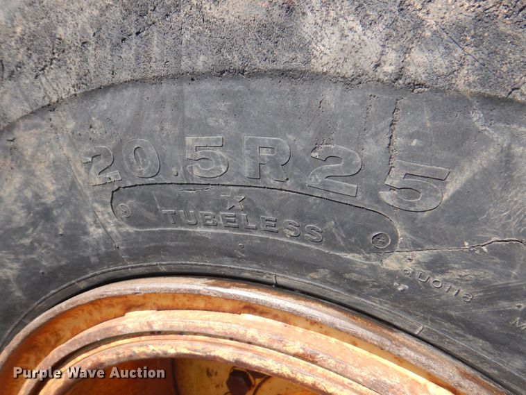 image for item DM6141 1998 Caterpillar 938G  wheel loader