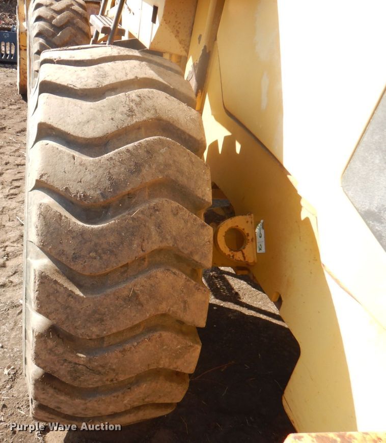image for item DM6141 1998 Caterpillar 938G  wheel loader