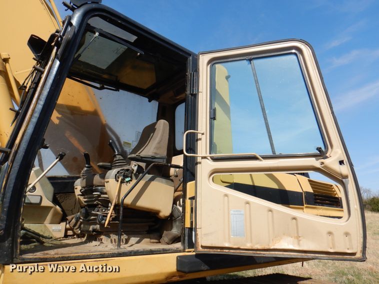 image for item DM6142 1997 Caterpillar 330B L  excavator