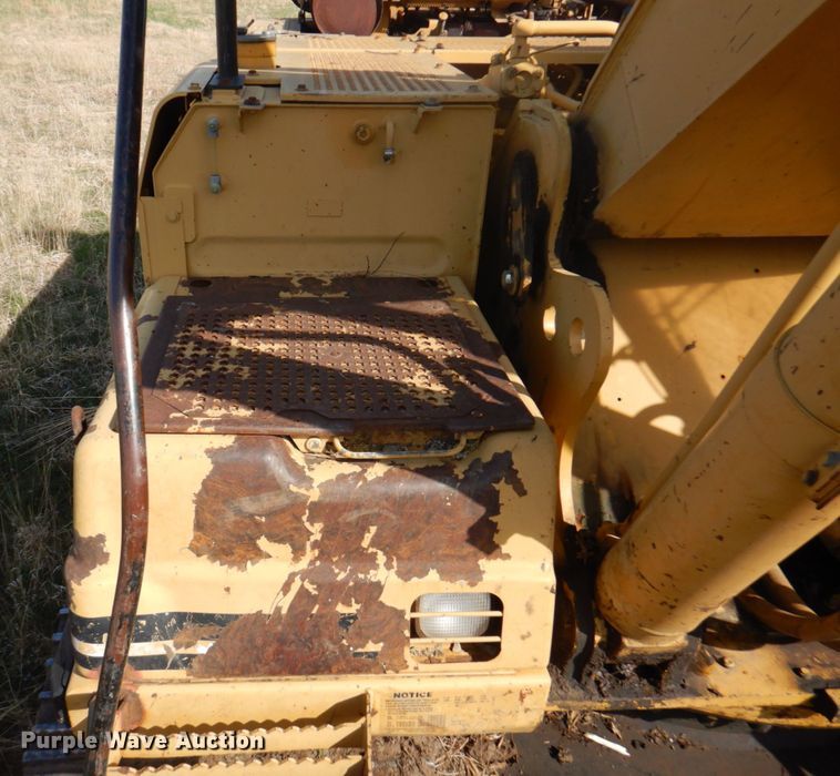 image for item DM6142 1997 Caterpillar 330B L  excavator