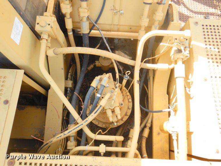 image for item DM6142 1997 Caterpillar 330B L  excavator