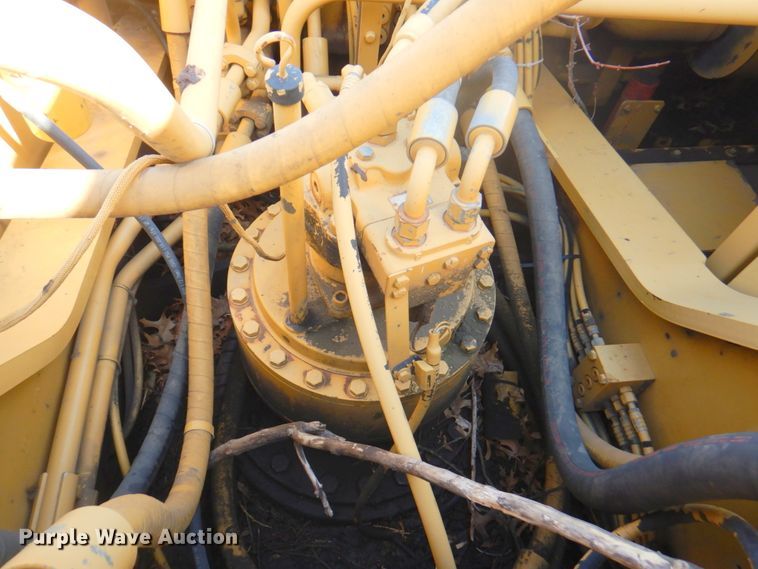 image for item DM6142 1997 Caterpillar 330B L  excavator