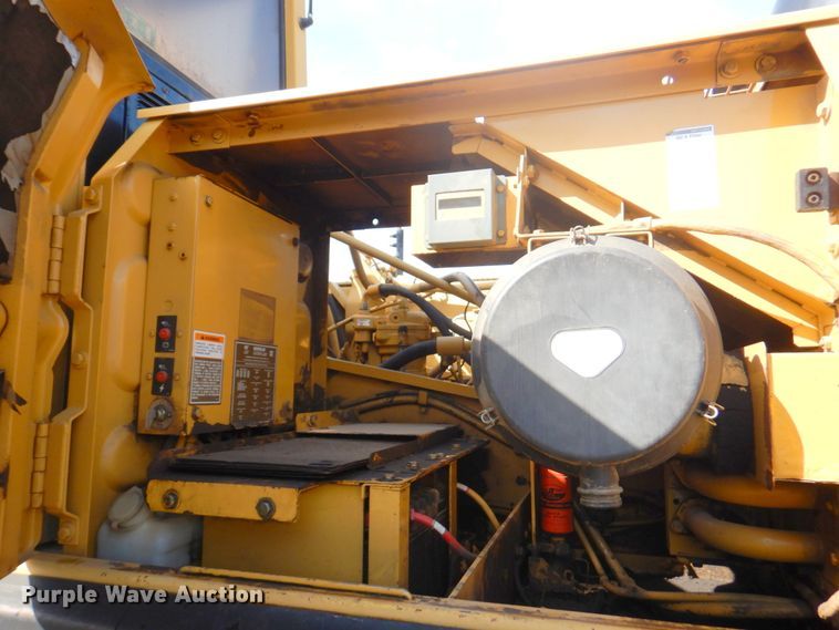 image for item DM6142 1997 Caterpillar 330B L  excavator