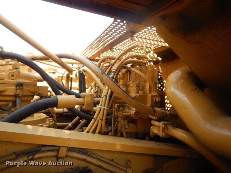 image for item DM6142 1997 Caterpillar 330B L  excavator