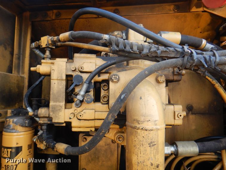 image for item DM6142 1997 Caterpillar 330B L  excavator