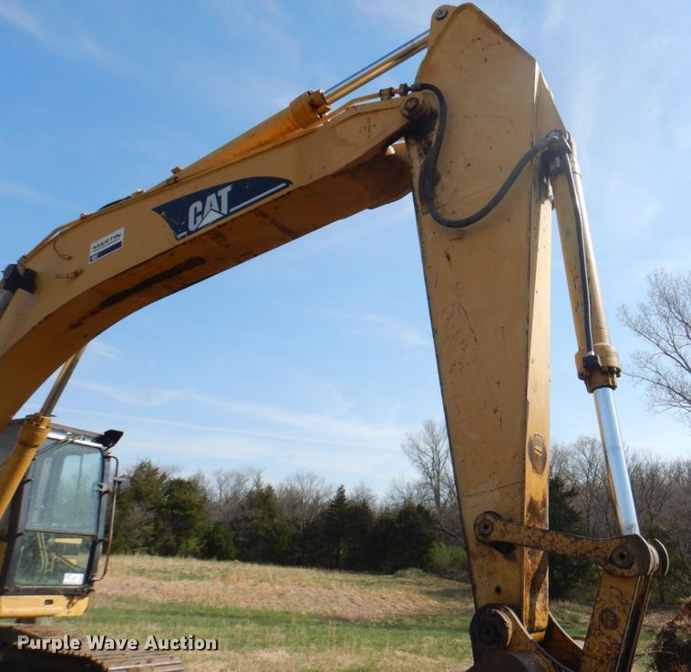 image for item DM6142 1997 Caterpillar 330B L  excavator
