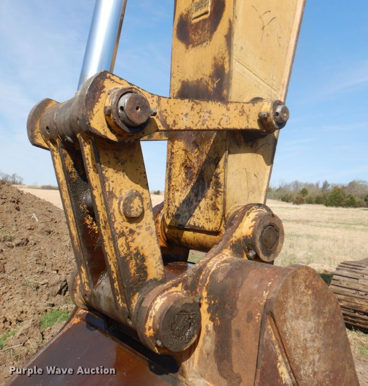 image for item DM6142 1997 Caterpillar 330B L  excavator