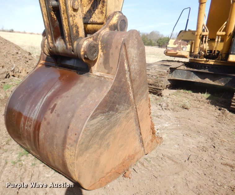 image for item DM6142 1997 Caterpillar 330B L  excavator