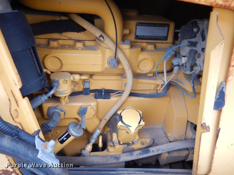 image for item DM6147 1998 John Deere 310E  backhoe