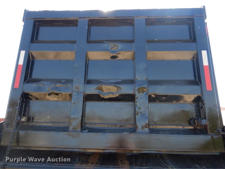 image for item DM7306 2004 International 5900i  dump truck