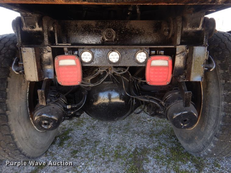 image for item DM7306 2004 International 5900i  dump truck