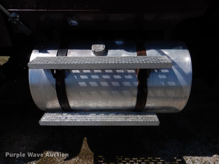 image for item DM7306 2004 International 5900i  dump truck