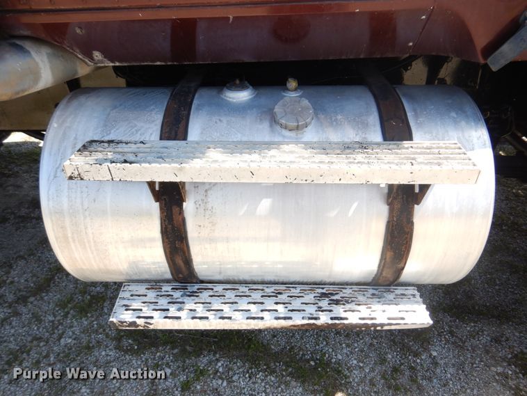 image for item DM7306 2004 International 5900i  dump truck