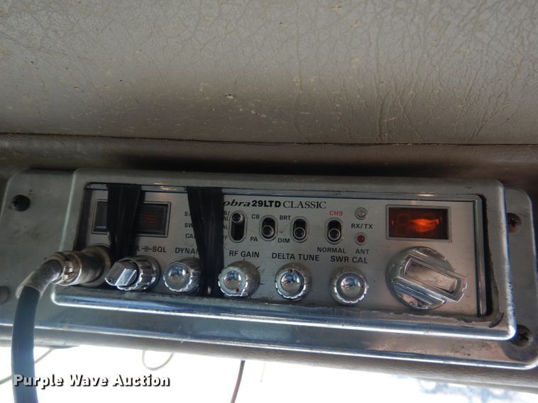 image for item DM7306 2004 International 5900i  dump truck