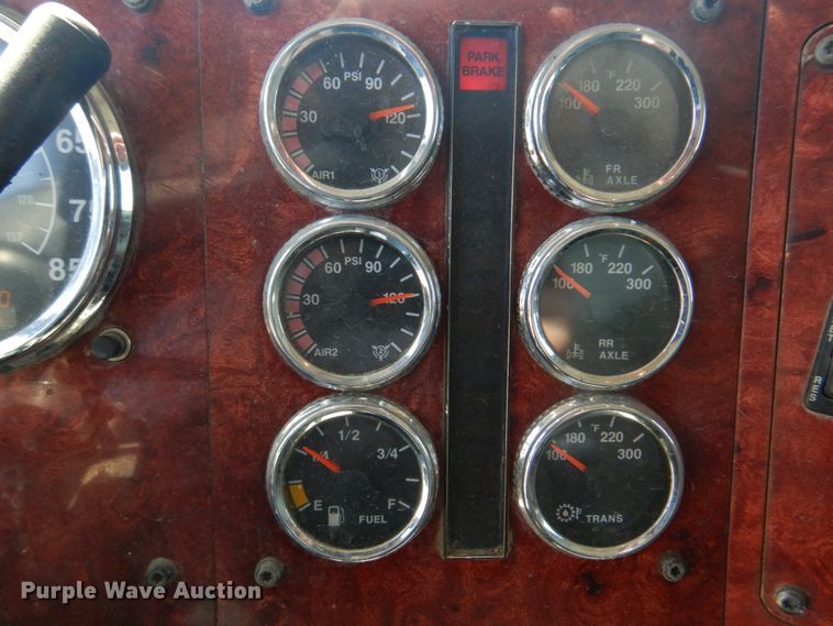 image for item DM7306 2004 International 5900i  dump truck