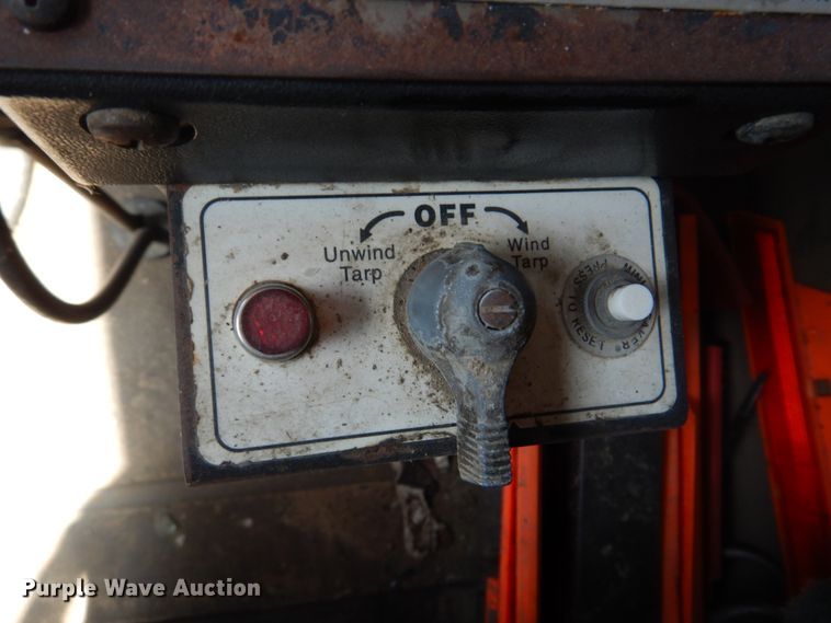 image for item DM7306 2004 International 5900i  dump truck