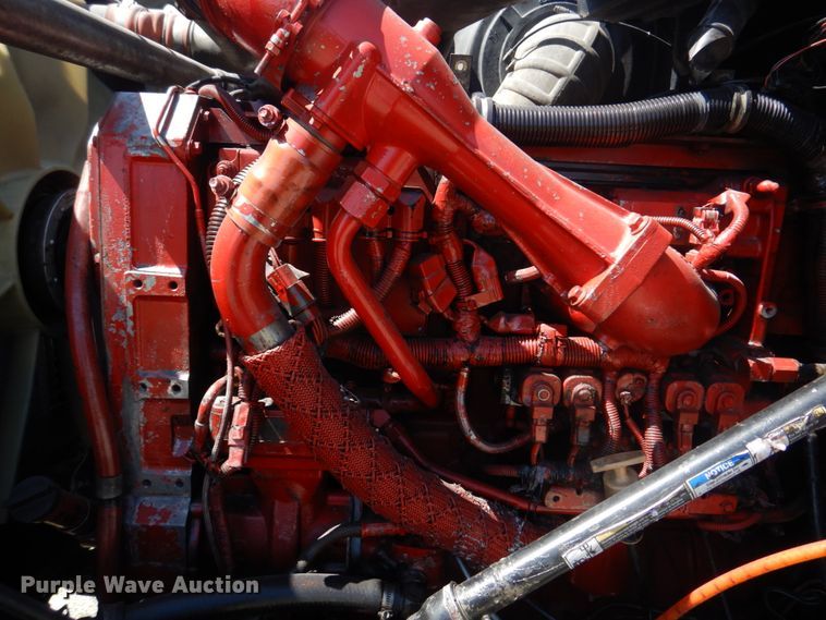 image for item DM7306 2004 International 5900i  dump truck