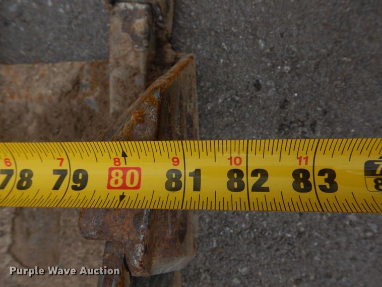 image for item DM7321 2013 Takeuchi TL12  skid steer loader