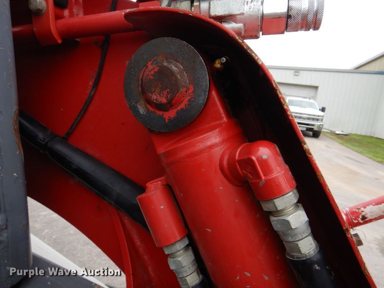 image for item DM7321 2013 Takeuchi TL12  skid steer loader