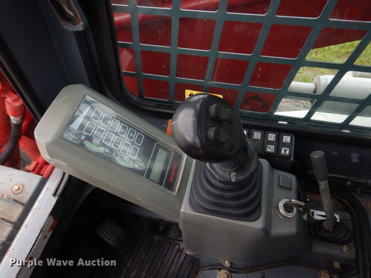 image for item DM7321 2013 Takeuchi TL12  skid steer loader