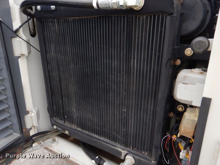 image for item DM7321 2013 Takeuchi TL12  skid steer loader