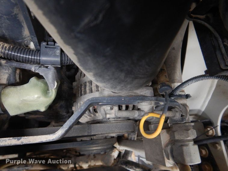 image for item DM7321 2013 Takeuchi TL12  skid steer loader