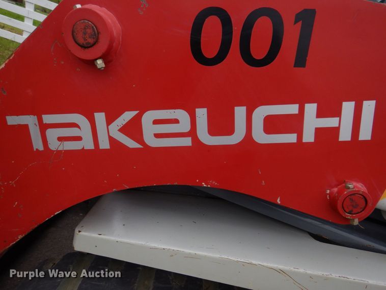 image for item DM7321 2013 Takeuchi TL12  skid steer loader