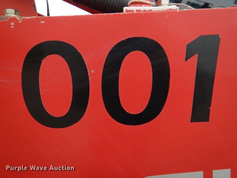 image for item DM7321 2013 Takeuchi TL12  skid steer loader