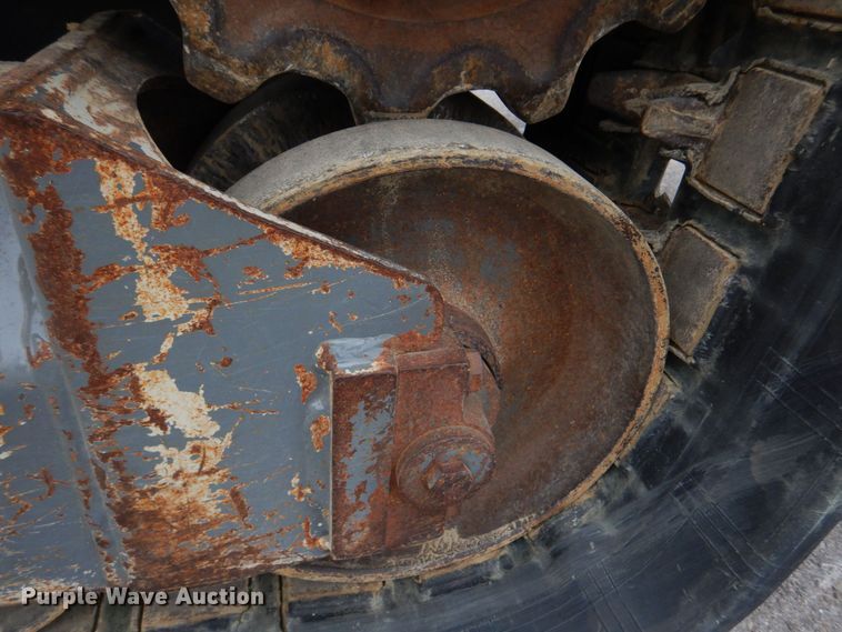 image for item DM7321 2013 Takeuchi TL12  skid steer loader