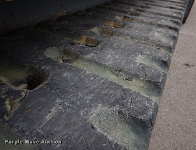 image for item DM7321 2013 Takeuchi TL12  skid steer loader