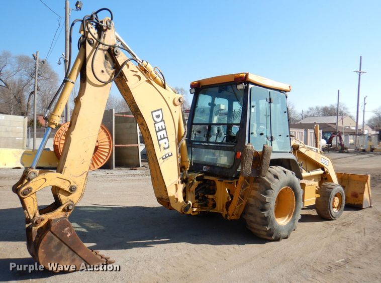 image for item DN1407 1999 John Deere 310E  backhoe