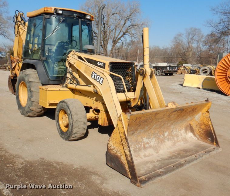 image for item DN1407 1999 John Deere 310E  backhoe