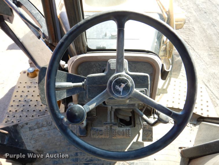 image for item DN1407 1999 John Deere 310E  backhoe