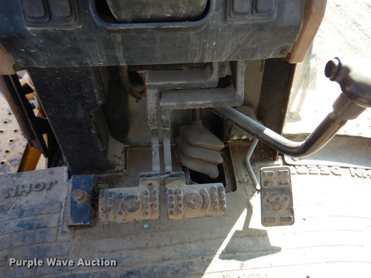 image for item DN1407 1999 John Deere 310E  backhoe