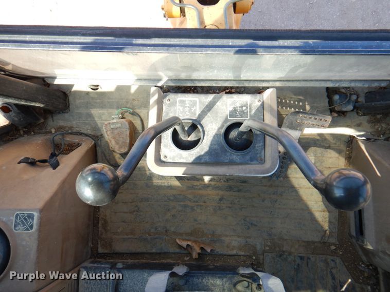 image for item DN1407 1999 John Deere 310E  backhoe