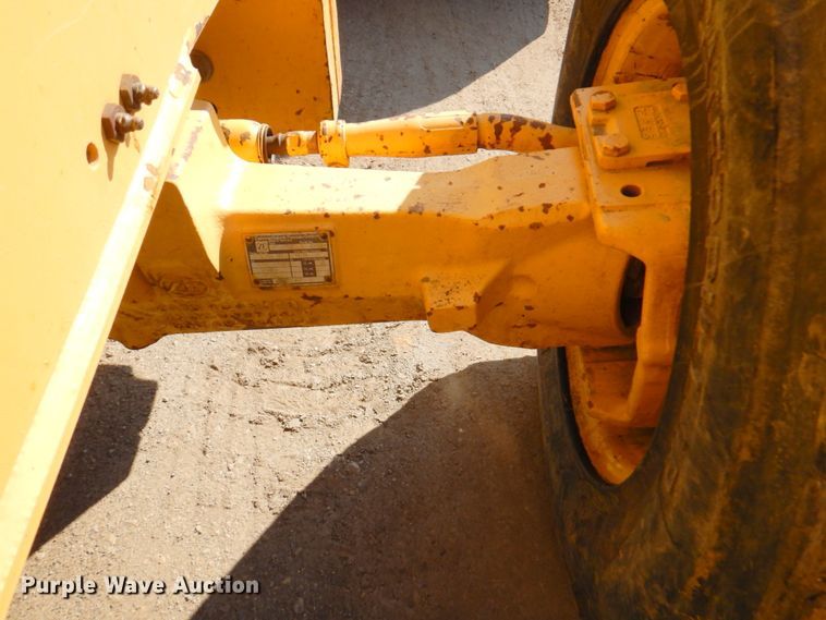 image for item DN1407 1999 John Deere 310E  backhoe