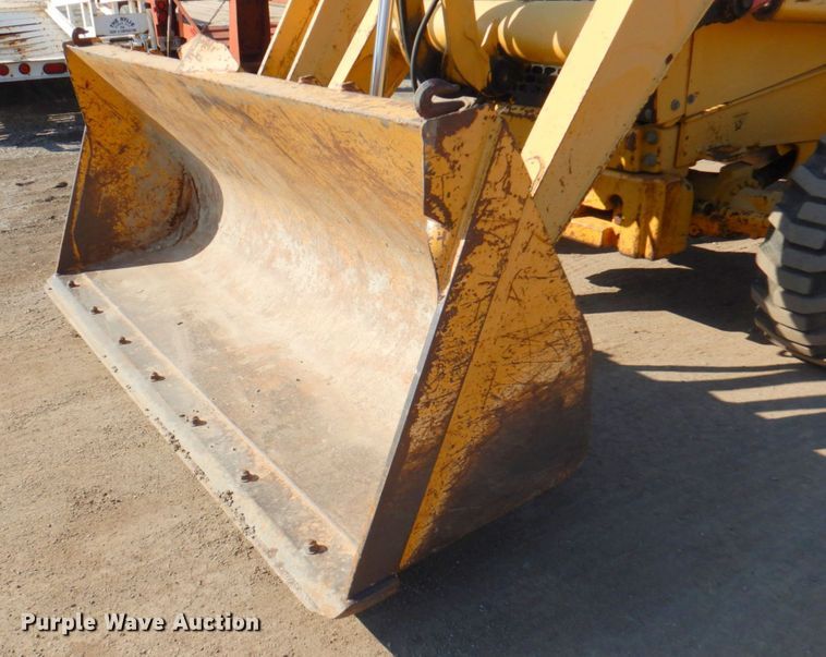 image for item DN1407 1999 John Deere 310E  backhoe