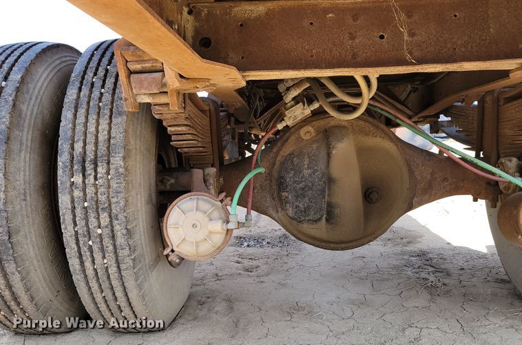 image for item DN7339 1974 Ford 750  water truck