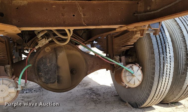 image for item DN7339 1974 Ford 750  water truck